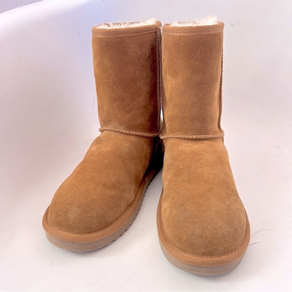 KOOLABURRA BY UGG Koola Short Women Size 8 Chestnut Brown Sherpa Lined Boots - Picture 2 of 11